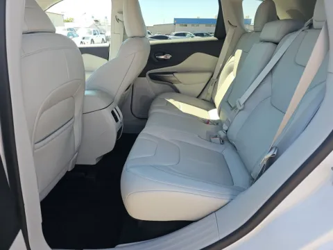 More photos of 2020 Jeep Cherokee Limited at Clement Pre-Owned Florissant, MO