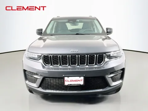 Another view of 2023 Jeep Grand Cherokee Laredo for sale in Florissant, MO at Clement Pre-Owned Florissant
