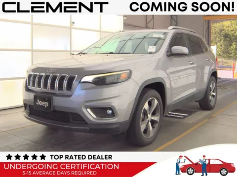 Silver 2019 Jeep Cherokee Limited for sale in Florissant, MO