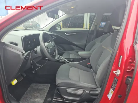More photos of 2024 Kia Niro LX at Clement Pre-Owned Florissant, MO