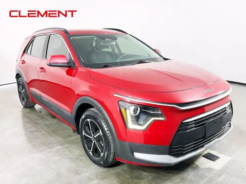 More photos of 2024 Kia Niro LX at Clement Pre-Owned Florissant, MO