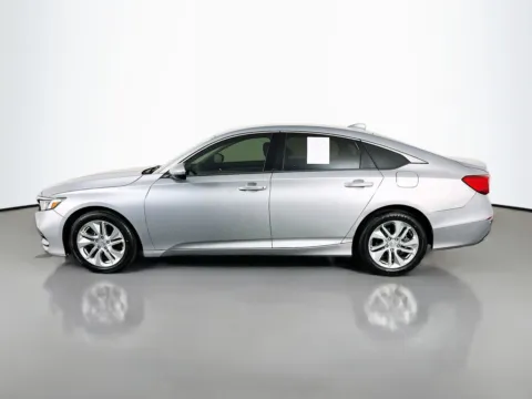 More photos of 2019 Honda Accord LX at Clement Pre-Owned Florissant, MO