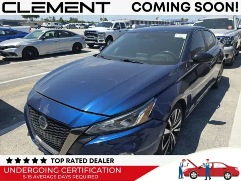 Blue 2020 Nissan Altima 2.5 SR for sale in Florissant, MO