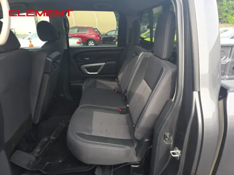 More photos of 2022 Nissan Titan SV at Clement Pre-Owned Florissant, MO