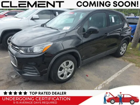 Black 2018 Chevrolet Trax LS for sale in Florissant, MO