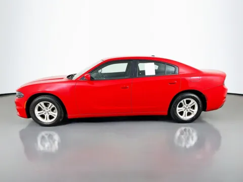 More photos of 2022 Dodge Charger SXT at Clement Pre-Owned Florissant, MO