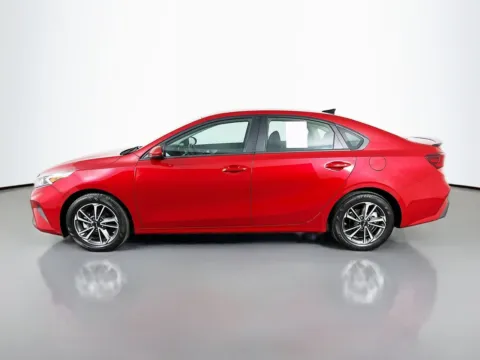 More photos of 2023 Kia Forte LXS at Clement Pre-Owned Florissant, MO