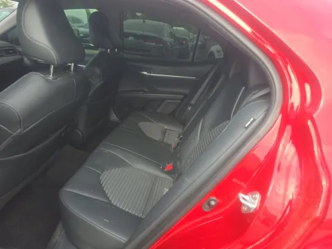 More photos of 2021 Toyota Camry SE at Clement Pre-Owned Florissant, MO