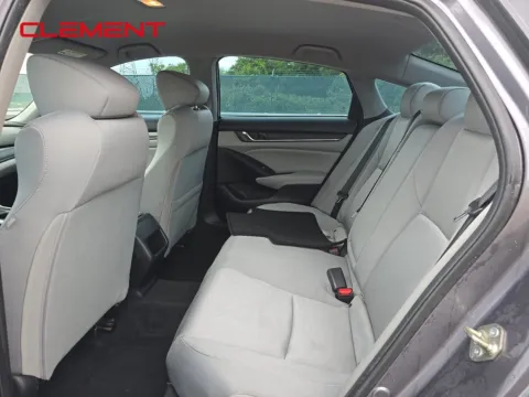 More photos of 2018 Honda Accord LX at Clement Pre-Owned Florissant, MO
