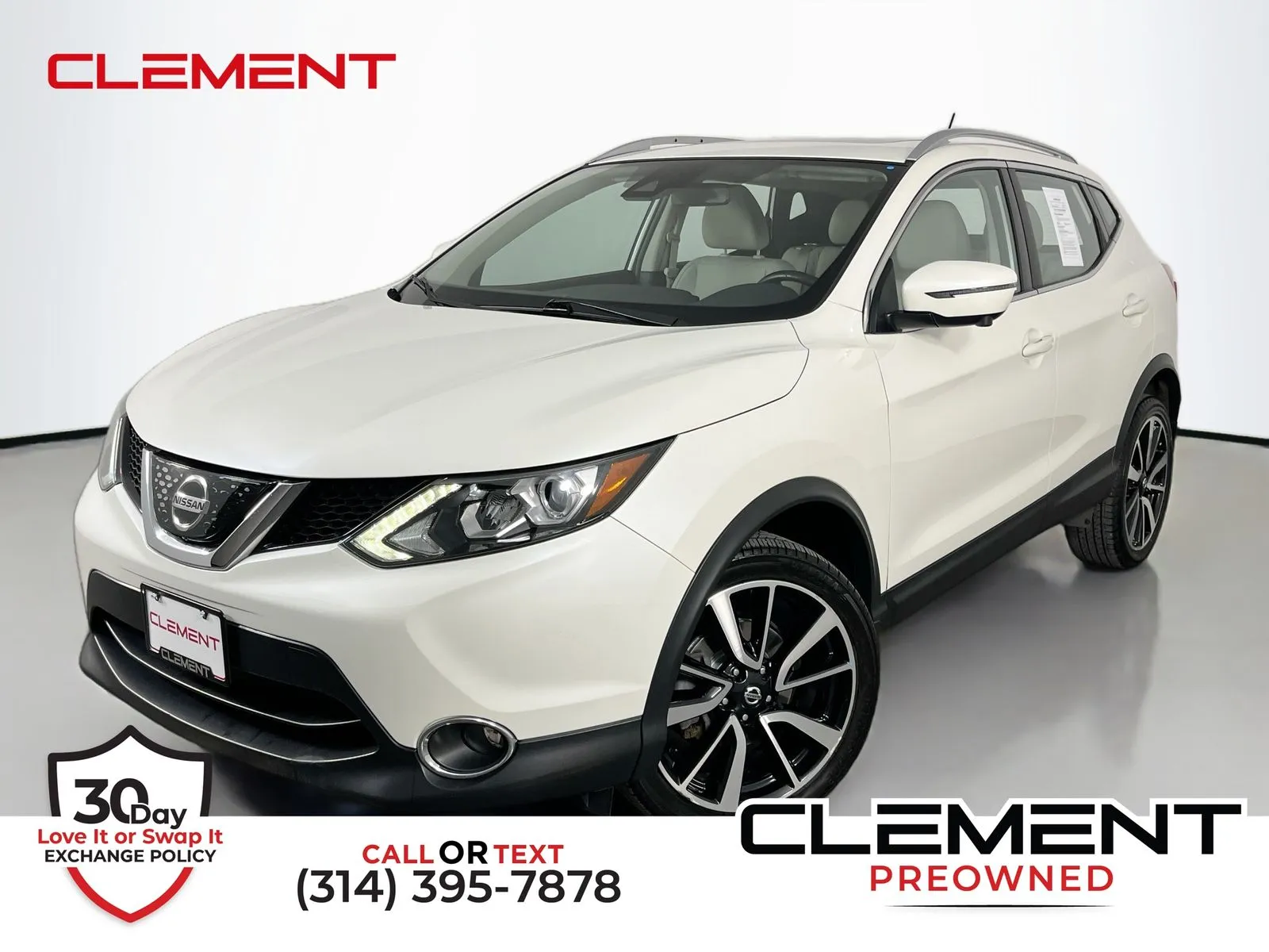 White 2018 Nissan Rogue Sport SL for sale in Florissant, MO