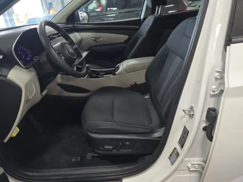 Another view of 2023 Hyundai Tucson SEL for sale in Florissant, MO at Clement Pre-Owned Florissant