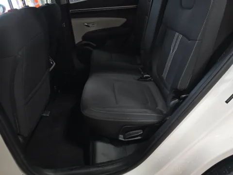 More photos of 2023 Hyundai Tucson SEL at Clement Pre-Owned Florissant, MO