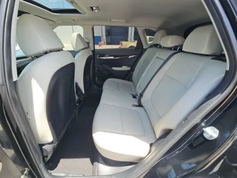 More photos of 2021 Kia Seltos EX at Clement Pre-Owned Florissant, MO