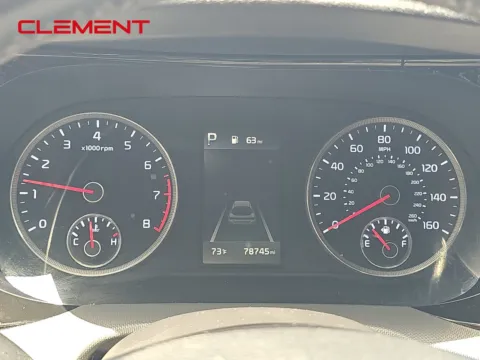 Another view of 2022 Nissan Altima 2.5 SL for sale in Florissant, MO at Clement Pre-Owned Florissant