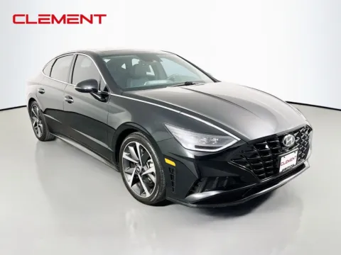 More photos of 2023 Hyundai Sonata SEL Plus at Clement Pre-Owned Florissant, MO