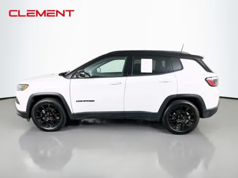 More photos of 2022 Jeep Compass Latitude at Clement Pre-Owned Florissant, MO