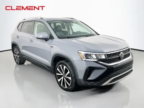 More photos of 2022 Volkswagen Taos 1.5T SE at Clement Pre-Owned Florissant, MO