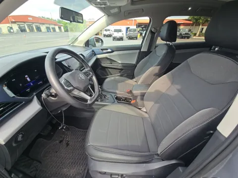 Another view of 2022 Volkswagen Taos 1.5T SE for sale in Florissant, MO at Clement Pre-Owned Florissant
