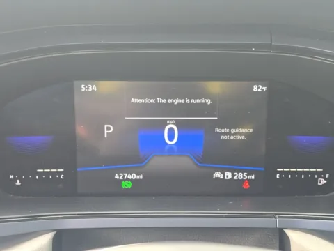 Photos of 2022 Volkswagen Taos 1.5T SE for sale in Florissant, MO at Clement Pre-Owned Florissant