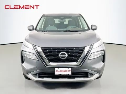 Another view of 2022 Nissan Rogue SV for sale in Florissant, MO at Clement Pre-Owned Florissant