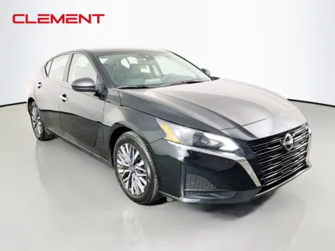 More photos of 2025 Nissan Altima 2.5 SV at Clement Pre-Owned Florissant, MO