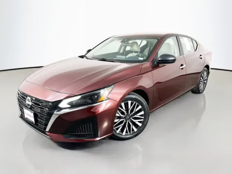 Red 2025 Nissan Altima 2.5 SV for sale in Florissant, MO