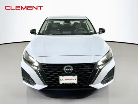 Another view of 2023 Nissan Altima 2.5 SR for sale in Florissant, MO at Clement Pre-Owned Florissant