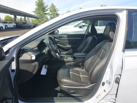 Another view of 2023 Nissan Altima 2.5 SR for sale in Florissant, MO at Clement Pre-Owned Florissant