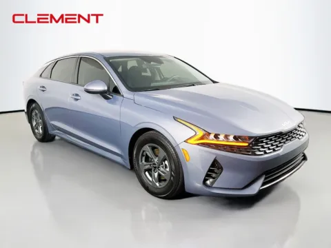 More photos of 2022 Kia K5 LX at Clement Pre-Owned Florissant, MO