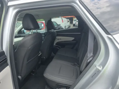 More photos of 2022 Hyundai Tucson SEL at Clement Pre-Owned Florissant, MO