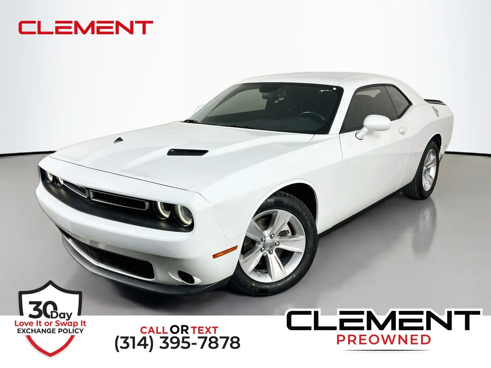 White 2023 Dodge Challenger SXT for sale in Florissant, MO