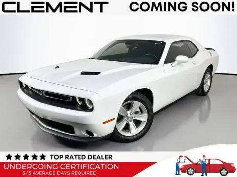 White 2023 Dodge Challenger SXT for sale in Florissant, MO