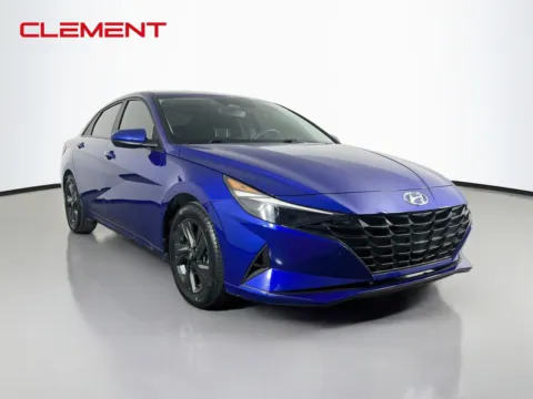 More photos of 2023 Hyundai Elantra SEL at Clement Pre-Owned Florissant, MO