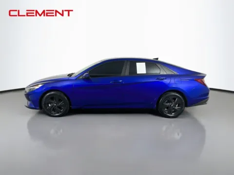 More photos of 2023 Hyundai Elantra SEL at Clement Pre-Owned Florissant, MO