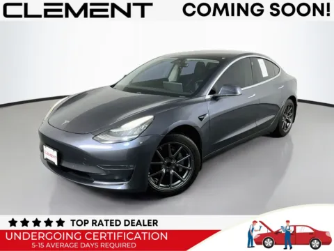 Silver 2019 Tesla Model 3 Standard Range Plus for sale in Florissant, MO