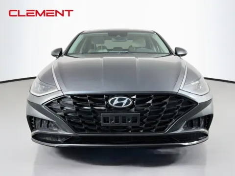Another view of 2022 Hyundai Sonata SEL for sale in Florissant, MO at Clement Pre-Owned Florissant