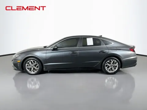 More photos of 2022 Hyundai Sonata SEL at Clement Pre-Owned Florissant, MO