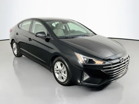 Another view of 2020 Hyundai Elantra SEL for sale in Florissant, MO at Clement Pre-Owned Florissant