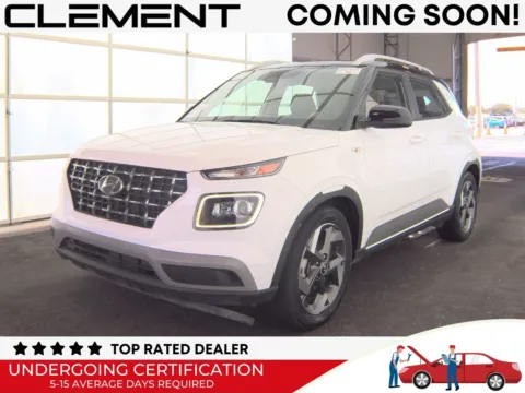 White 2023 Hyundai Venue Limited for sale in Florissant, MO