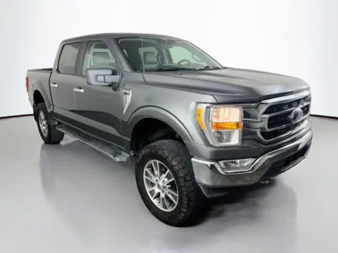 Another view of 2021 Ford F-150 XLT for sale in Florissant, MO at Clement Pre-Owned Florissant