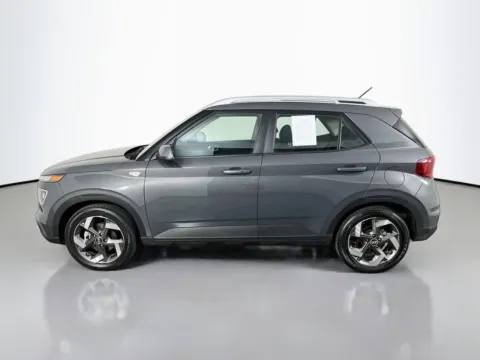 More photos of 2025 Hyundai Venue SEL at Clement Pre-Owned Florissant, MO