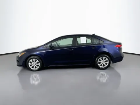 More photos of 2022 Toyota Corolla LE at Clement Pre-Owned Florissant, MO