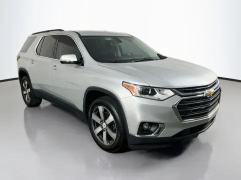 Another view of 2019 Chevrolet Traverse 3LT for sale in Florissant, MO at Clement Pre-Owned Florissant