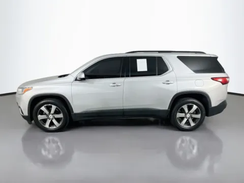 More photos of 2019 Chevrolet Traverse 3LT at Clement Pre-Owned Florissant, MO