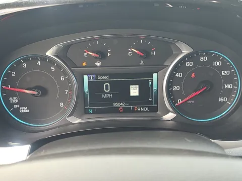 Photos of 2019 Chevrolet Traverse 3LT for sale in Florissant, MO at Clement Pre-Owned Florissant