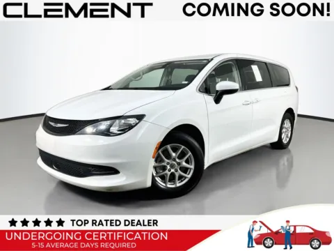 White 2022 Chrysler Voyager LX for sale in Florissant, MO