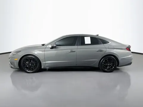 More photos of 2023 Hyundai Sonata SEL at Clement Pre-Owned Florissant, MO