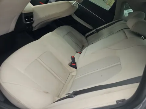 More photos of 2023 Hyundai Sonata SEL at Clement Pre-Owned Florissant, MO