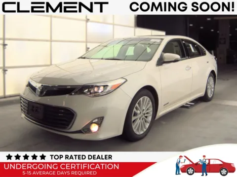 White 2014 Toyota Avalon Hybrid Limited for sale in Florissant, MO