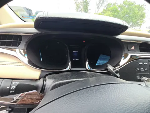 Photos of 2014 Toyota Avalon Hybrid Limited for sale in Florissant, MO at Clement Pre-Owned Florissant